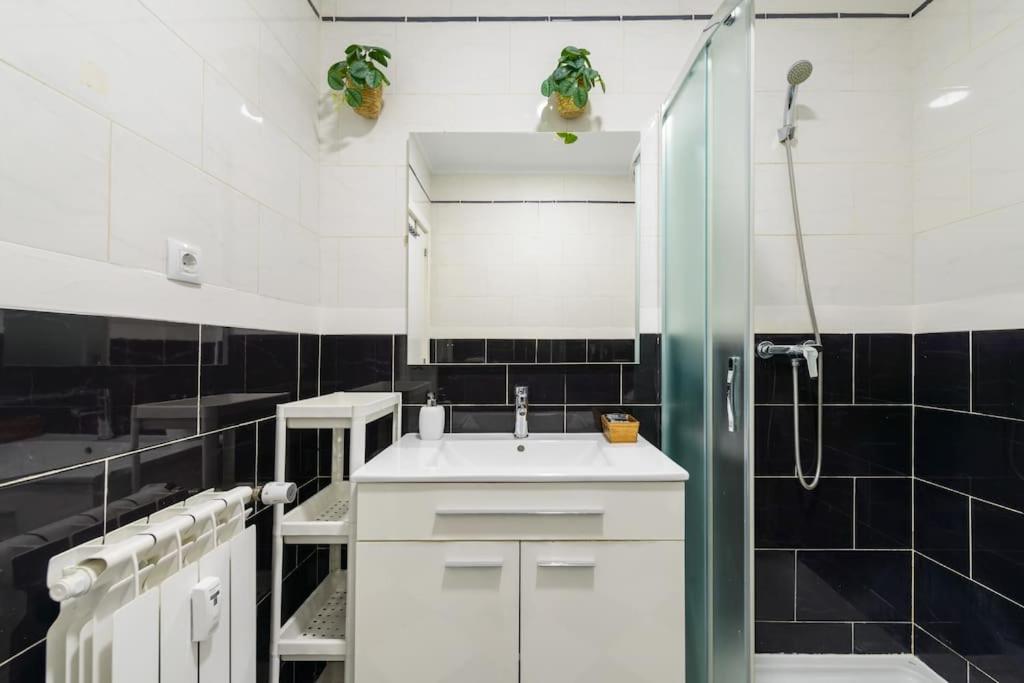 Apt - Plaza Mayor Of Avila - 1 Min Alcazar المظهر الخارجي الصورة